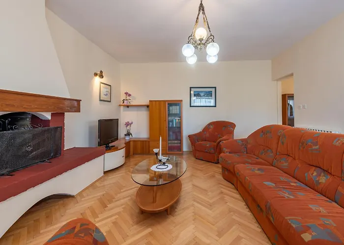 3 Bedroom Cozy In Apartmán *